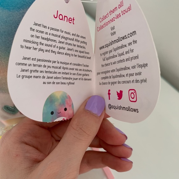 Janet Jellyfish Squishmallow 5” Valentine edition - Picture 3 of 5